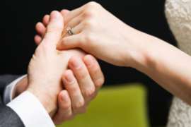分手后见前男友该如何挽回 分手后见前男友该如何挽回