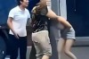 前男友的背影，如风般决绝离去，分手的挽留不再回响